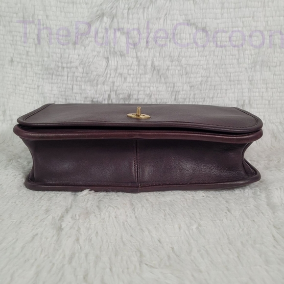 SOLD!!! Burgundy NYC Vintage Coach Convertable Clutch #9635 - Picture 5 of 9